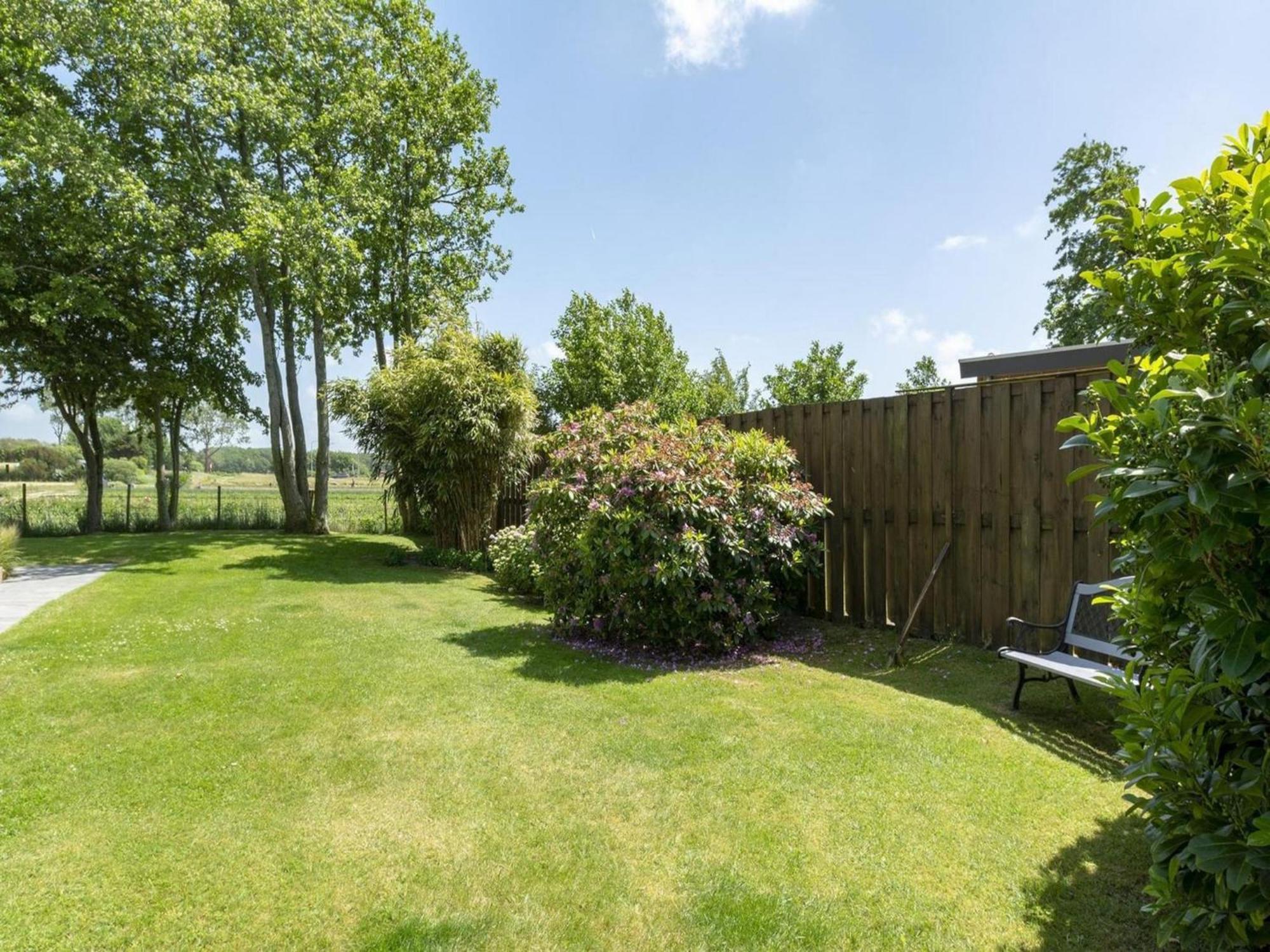 Modern Holiday Home With Large Garden Sint Maartensvlotbrug Luaran gambar